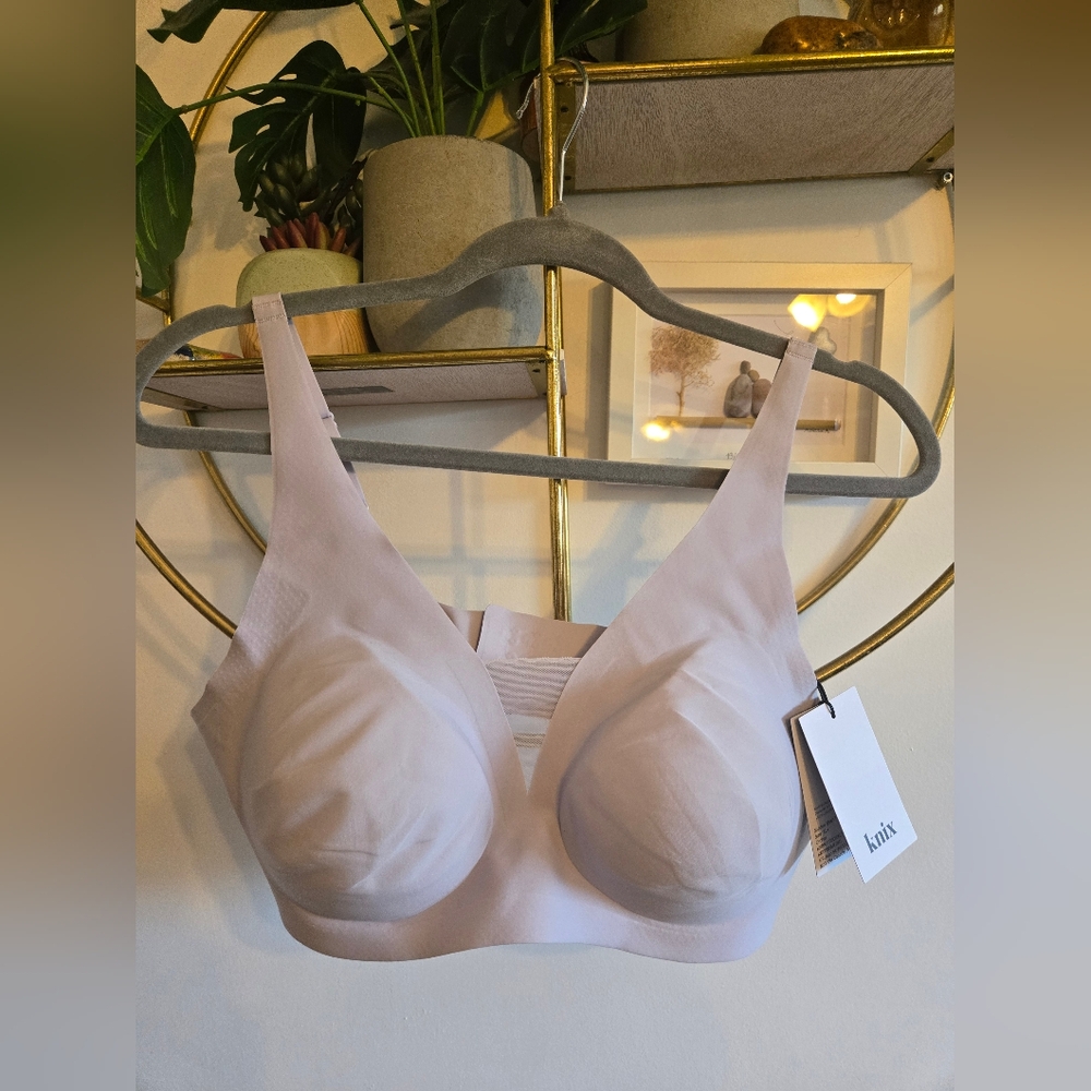 Knix Shadow Mesh Bra